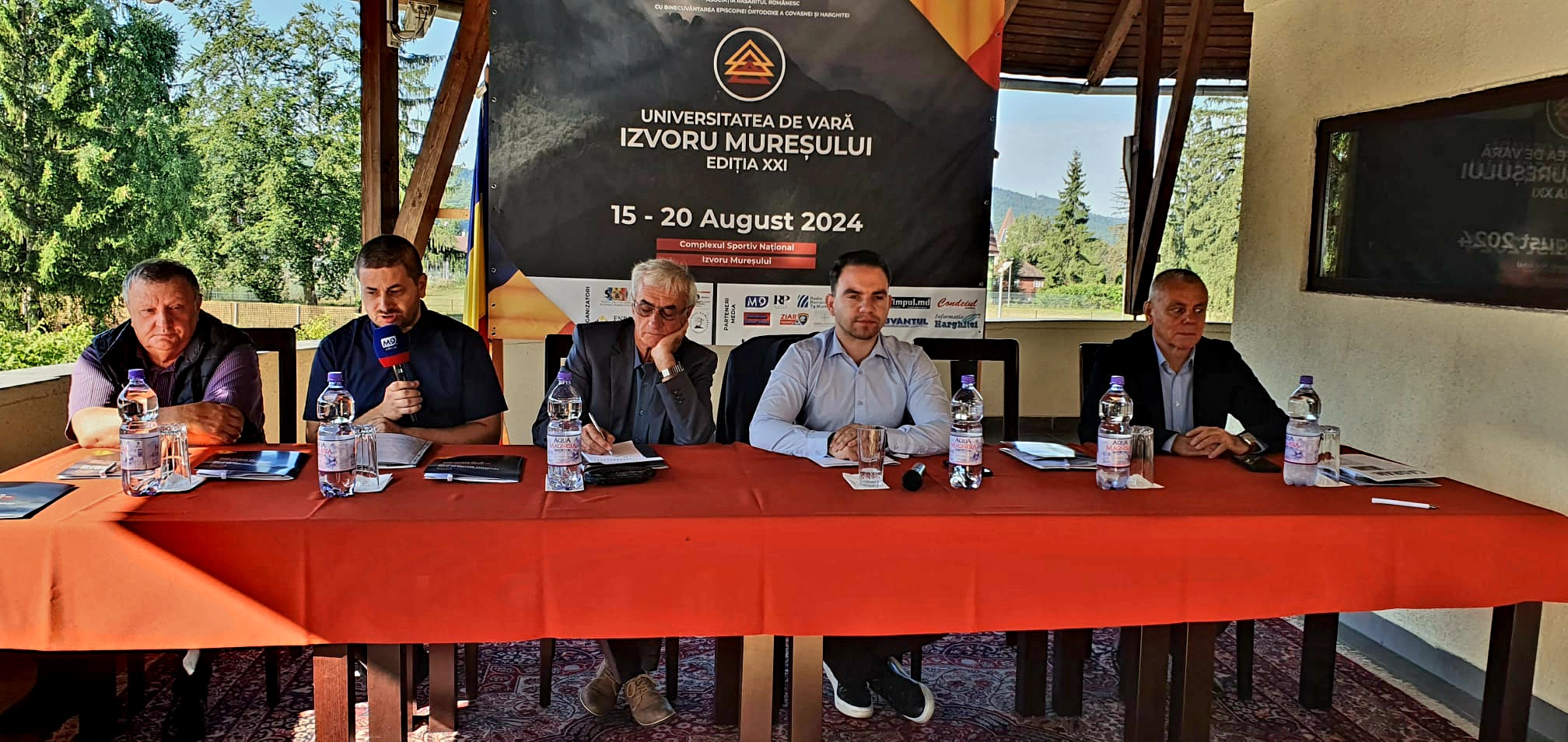 Statul ungar, pus la zid la Universitatea de Vară Izvoru Mureșului