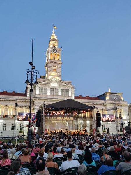 Gală de operă în aer liber, la Arad
