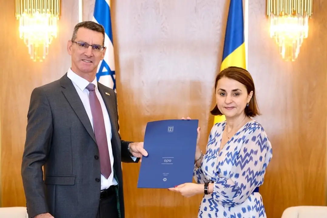 Noul ambasador al Israelului, o poveste de familie impresionantă