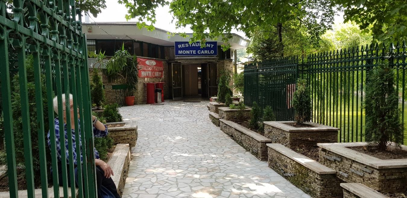 Cine vrea să cumpere celebrul restaurant Monte Carlo din Cișmigiu