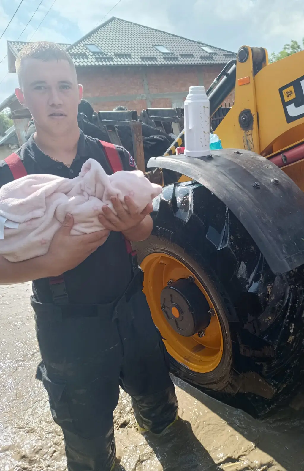 Jale și în județul Vaslui: Oameni evacuați și case afectate