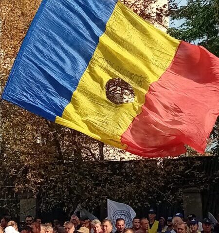 „Solicităm Pensii și Salarii pe măsura muncii depuse. Ajunge minciuna!”