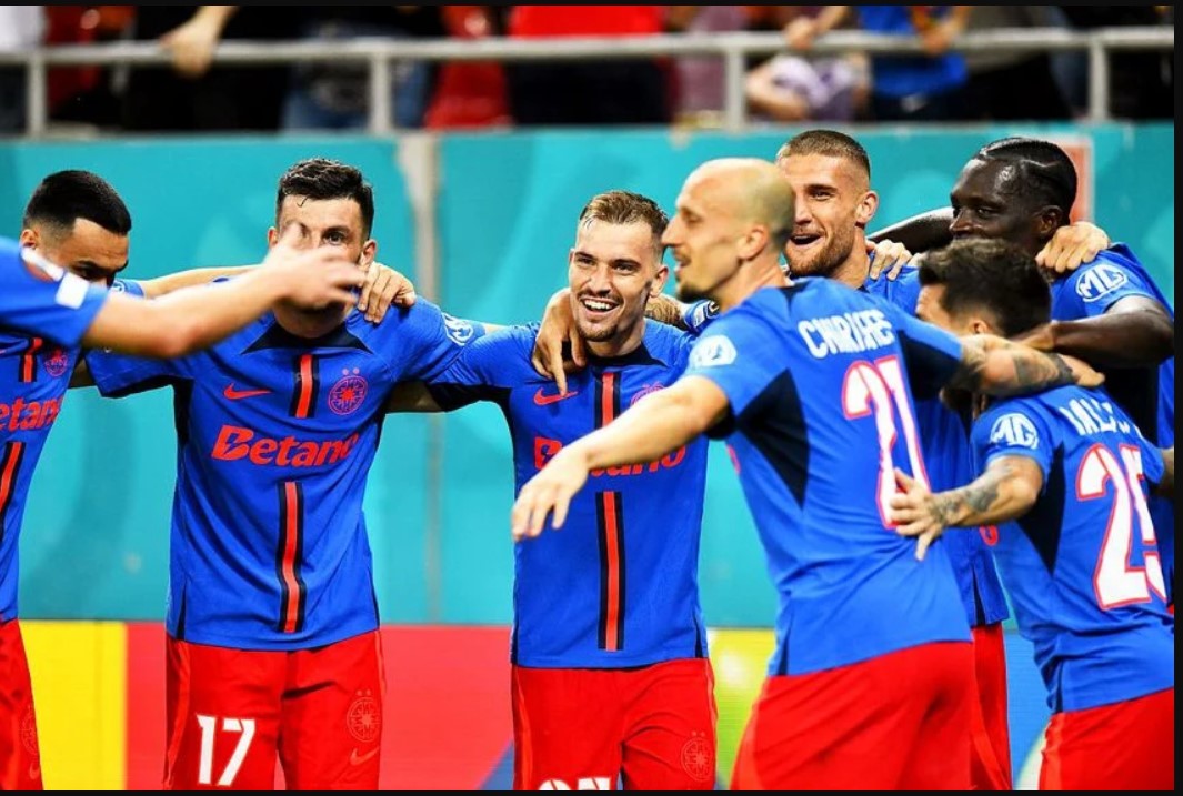 Au strălucit tocmai renegații lui Becali!