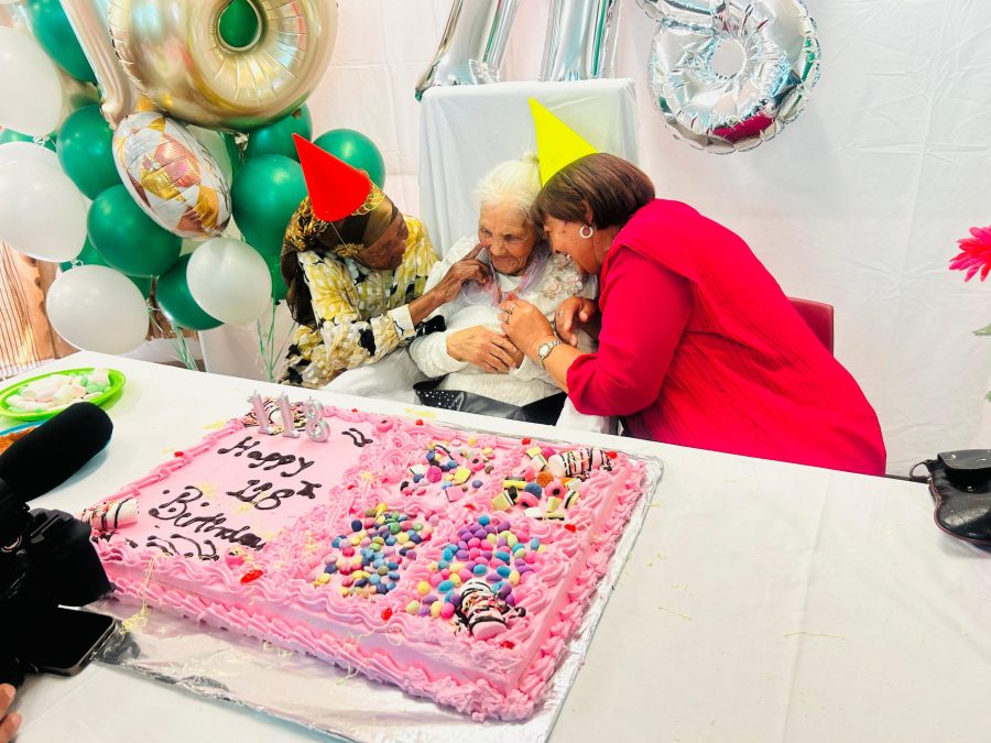 O nouă decană de vârstă a umanității