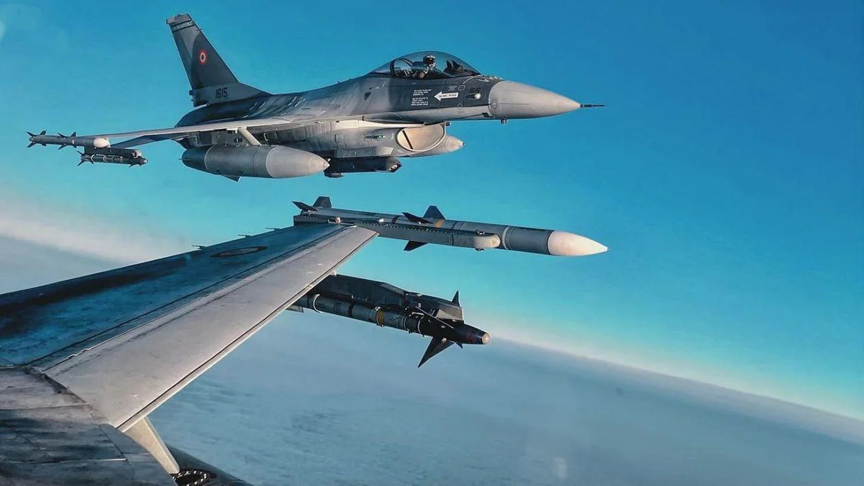 Atacuri la graniţă. Aeronave de luptă au fost ridicate de la sol