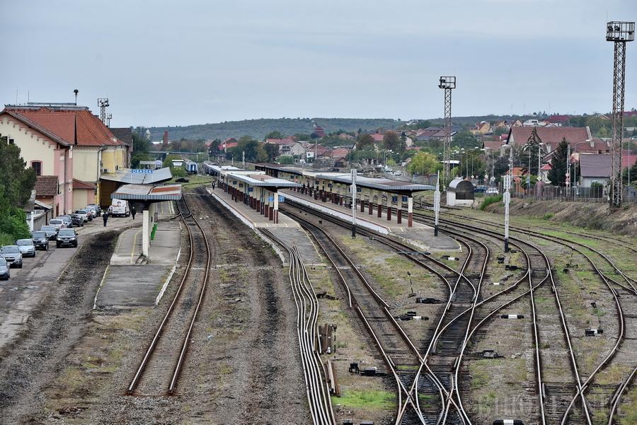 Se scot liniile ferate din Gara Oradea
