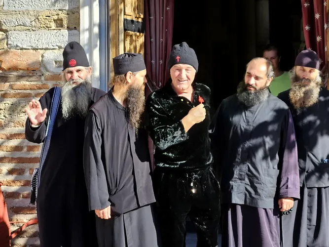 Gigi Becali și-a luat viteză: La Glasgow câștigăm dirijîndu-i din pat!