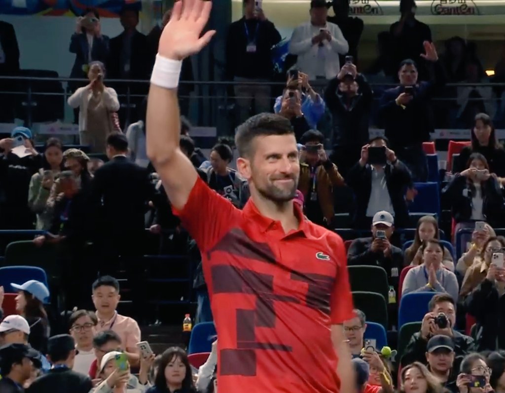 Djokovic l-a învins pe Alcaraz