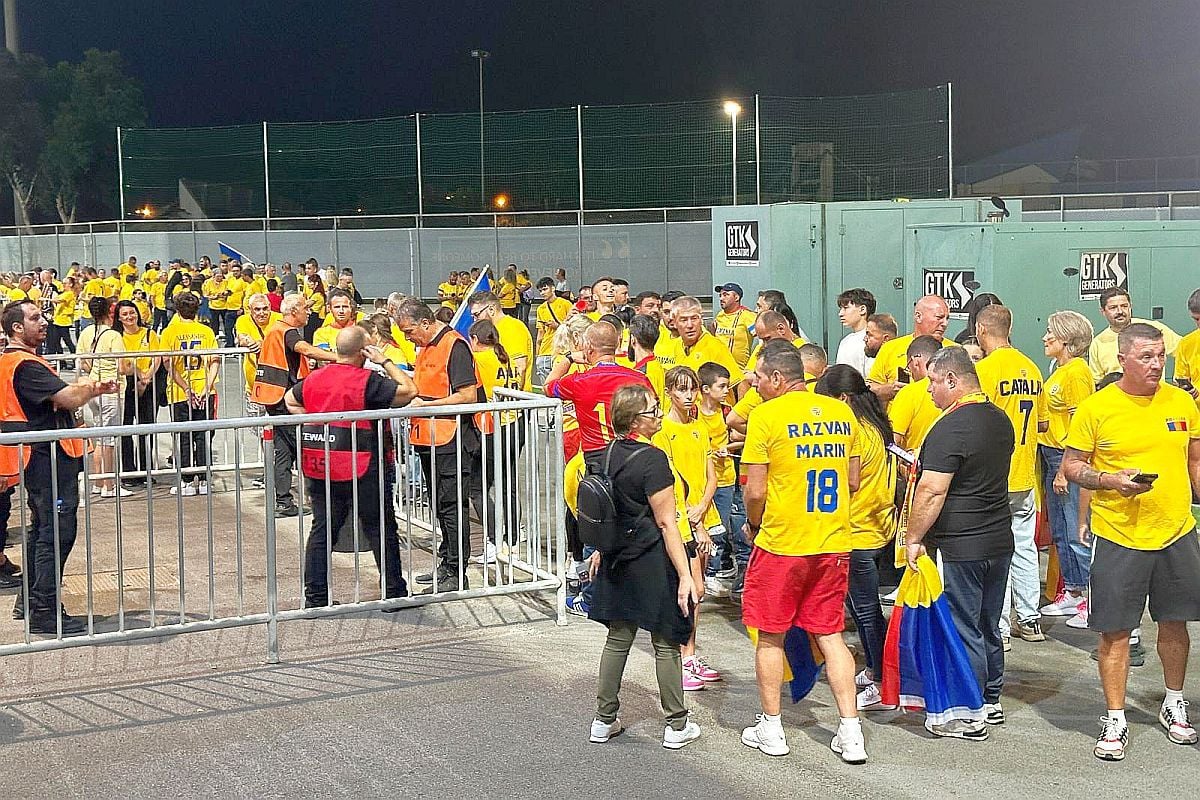 Incredibil cum au fost tratați de ciprioți suporterii români de la tribuna a doua!