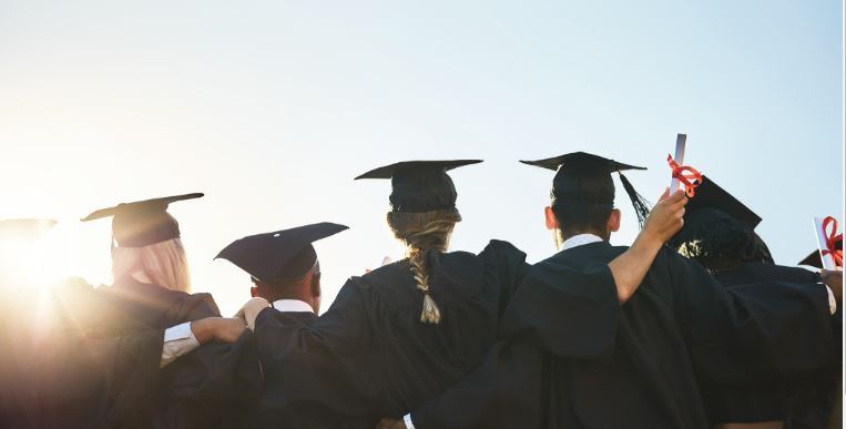 Protestul studenţilor ia amploare. ”Aşteptăm toată comunitatea să iasă în stradă”