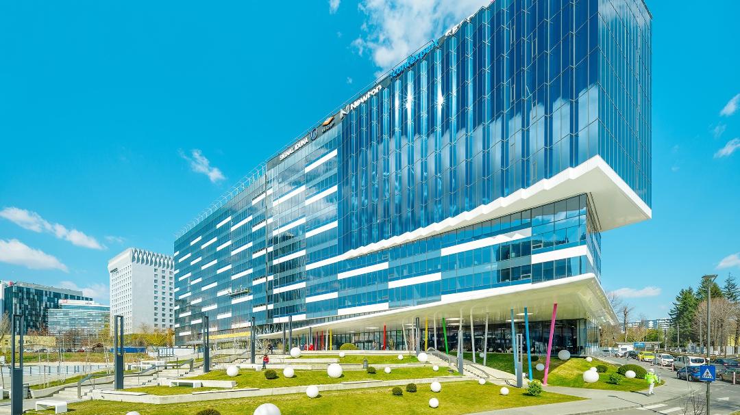 Ginerele lui Viktor Orban cumpără o clădire de birouri din București