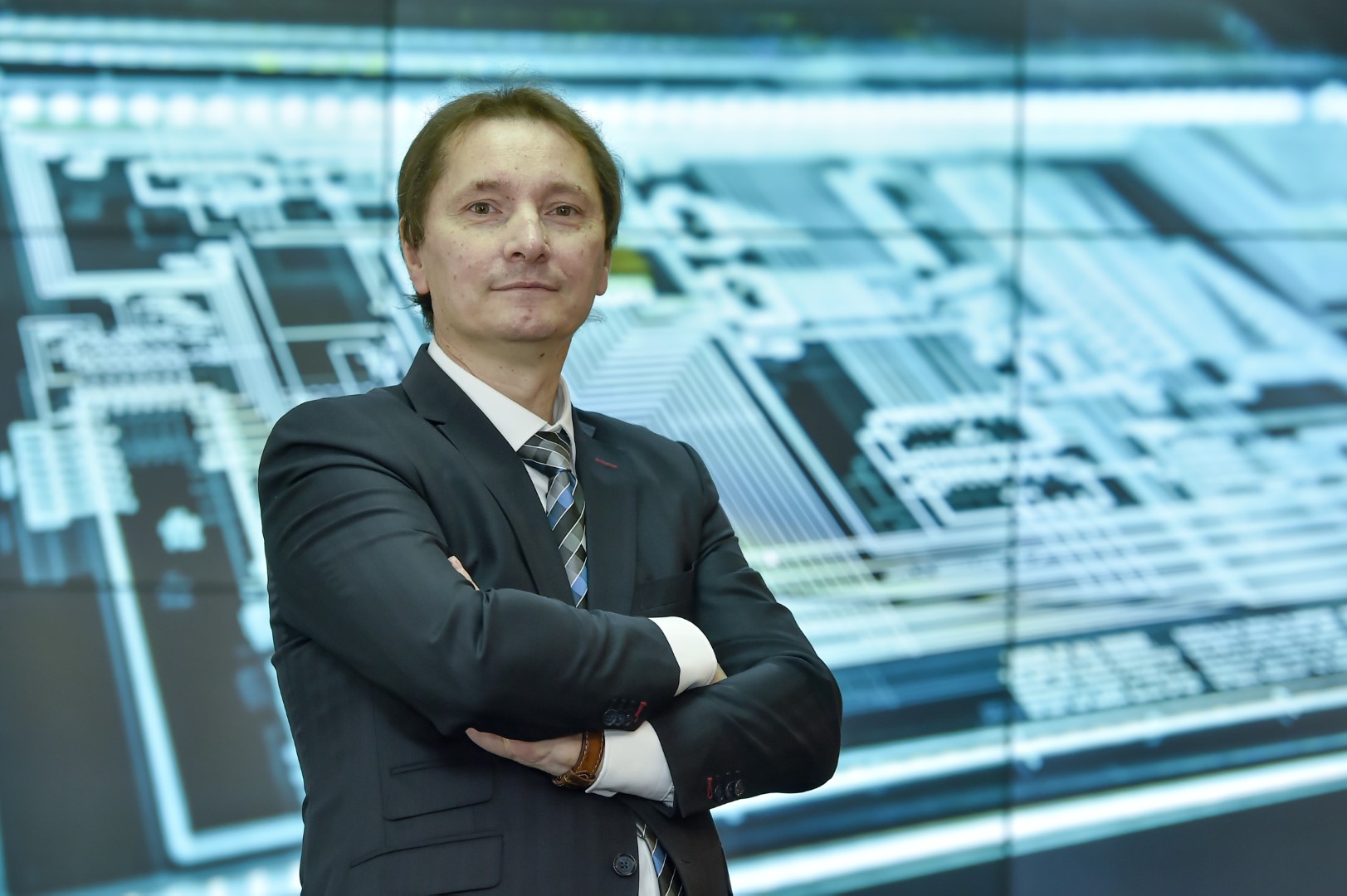 Directorul DNSC, în scandalul fermelor de trolli. ”Nu avem așa ceva pe teritoriul României„