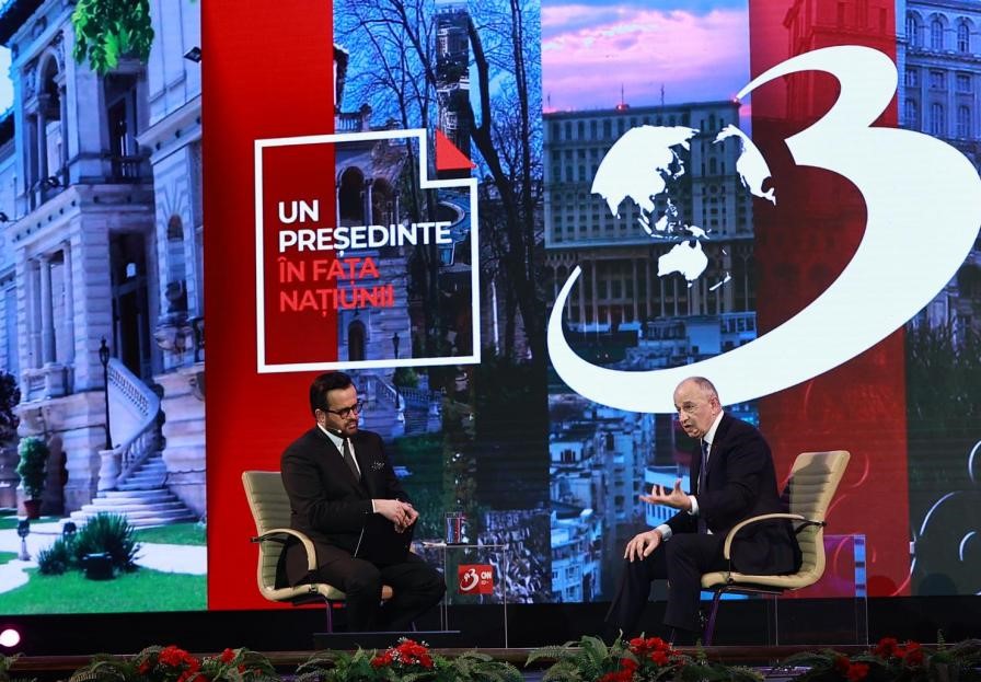 Mihai Gâdea, acuzat de duplicitate