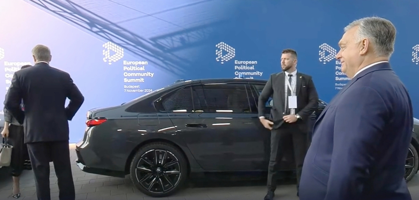 Șoșoacă i-a scris lui Viktor Orban: Mă dezic total