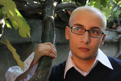 Lider al comunităţii LGBTQ din Cluj, arestat preventiv pentru trafic de minori și de droguri