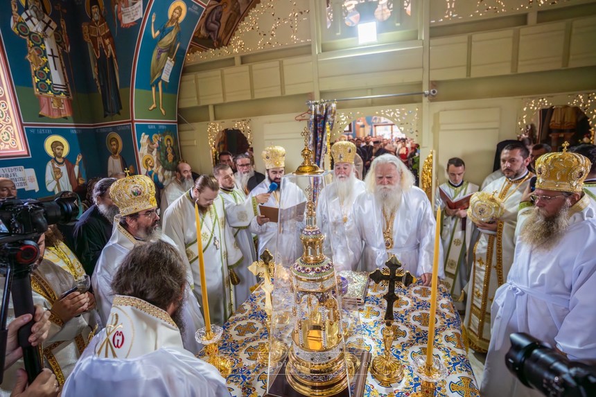 Ilegalitate în sânul Bisericii. Credincioşii, avertizaţi