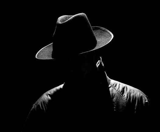 ”Evaziunea” lui Nicuşor Dan.  ”Sigur, SRI-iştii nu se vor atinge de firmele lor sub acoperire”