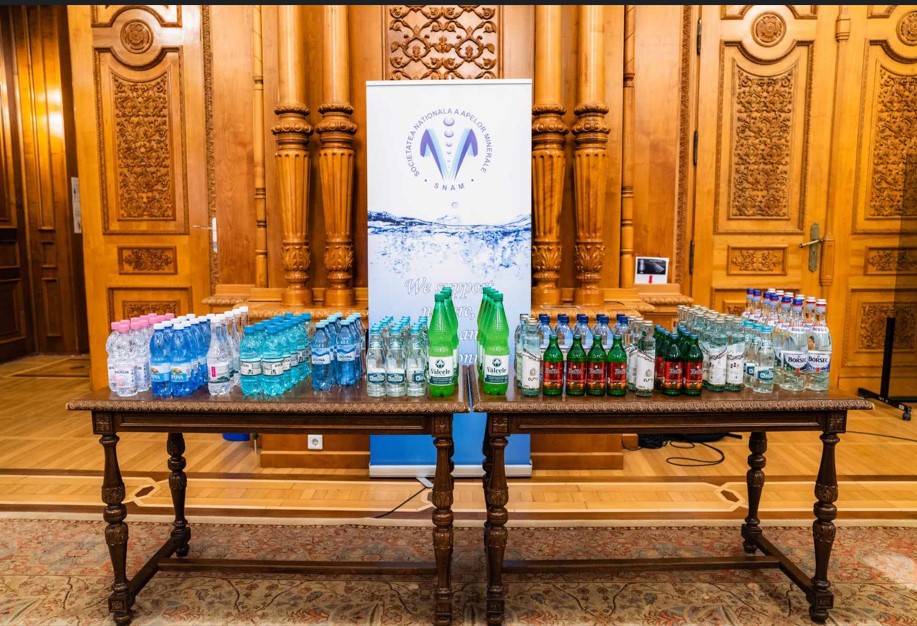 Ne-am găsit brand de țară: Apa Minerală
