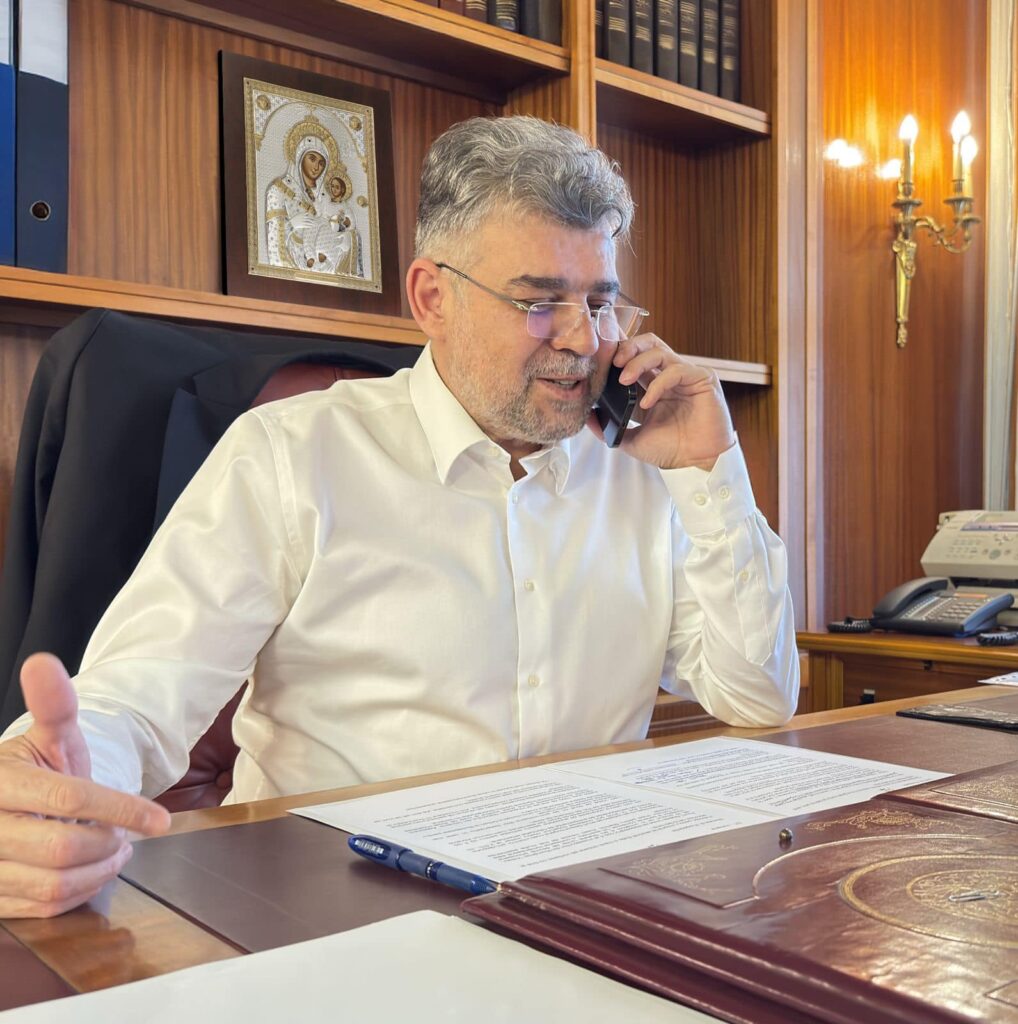 Ciolacu îl mănîncă pe Hurezeanu