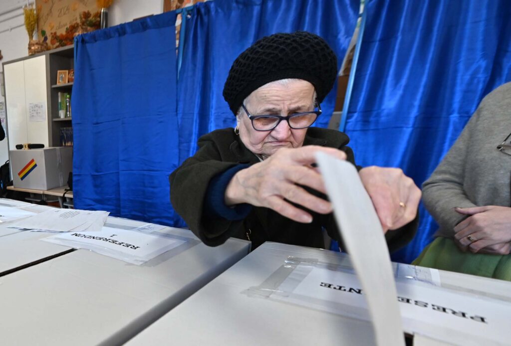 „Turul doi, înapoi!” sau cum s-au p…. partidele pe el de vot