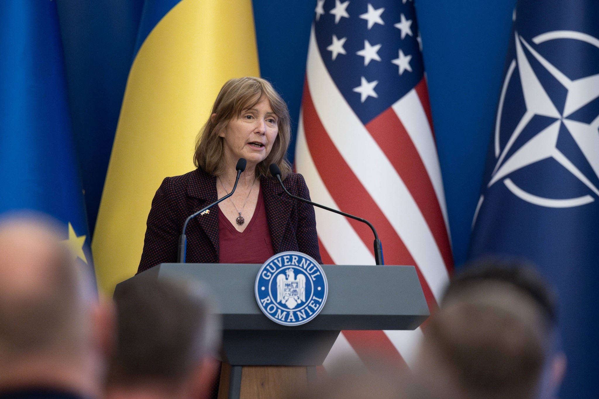 Kathleen Kavalec, acuzată că a încercat să excludă AUR de la discuțiile cu delegația SUA