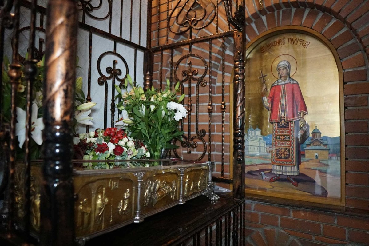 Sfânta Muceniţă Filofteia de la Curtea de Argeş