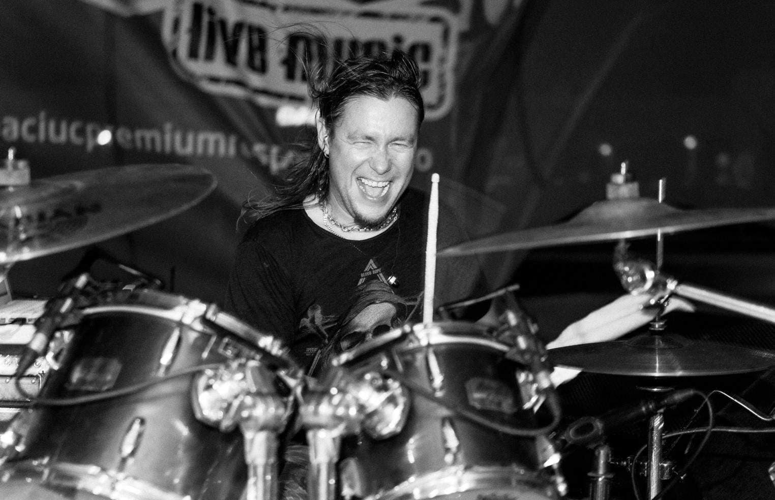 A murit toboșarul de la Vunk. Cornel Ilie: Mă suni tu!