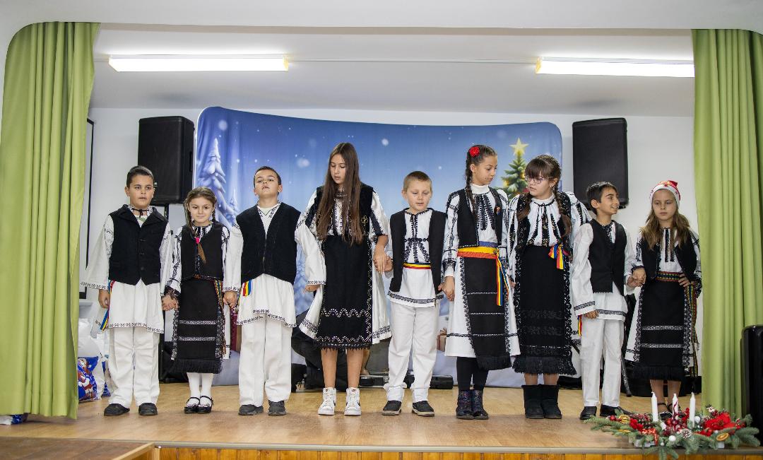 Seara bucuriei copiilor, de toate vârstele, din Sereca