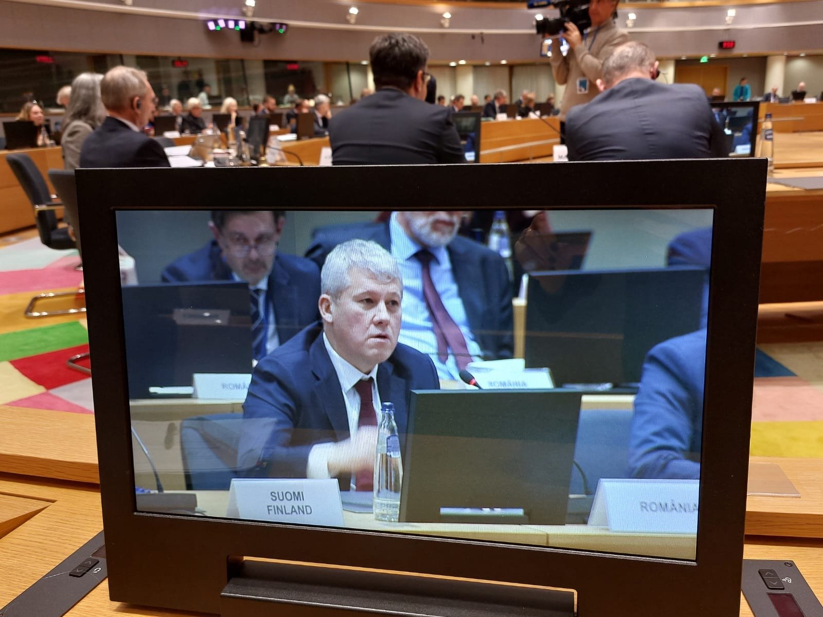 Ministrul Predoiu, mesaj doar pentru subalternii săi