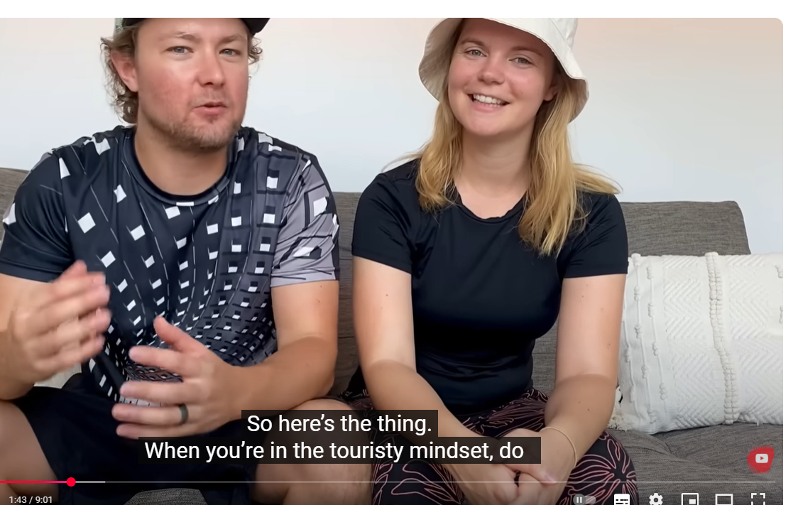 Doi americani, experiențe ”ciudate„ în magazinele românești