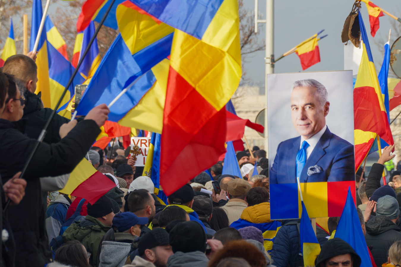 Fotografii noi de la protestul din fața CCR