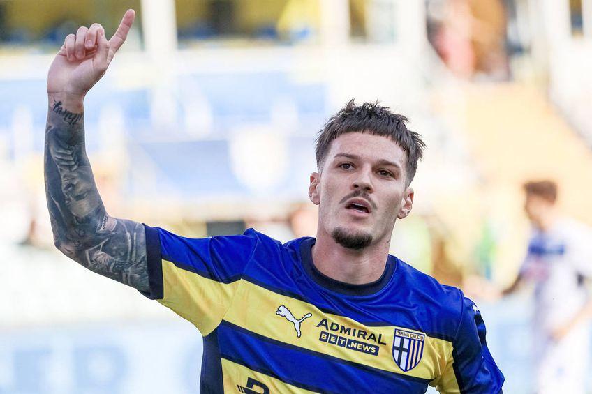 Dennis Man, urmașul lui Adi Mutu la Fiorentina?