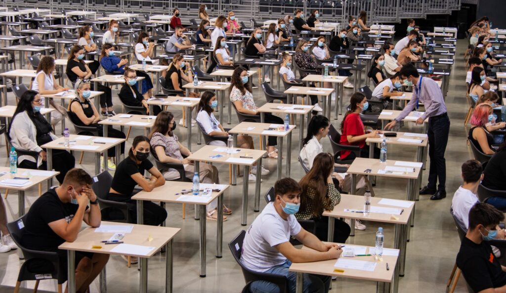 Student la UMF Cluj fără examen