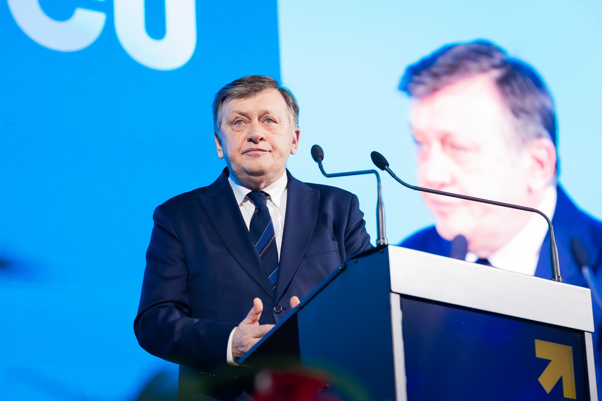 Ultimul pas pentru desemnarea candidatului unic al coaliției