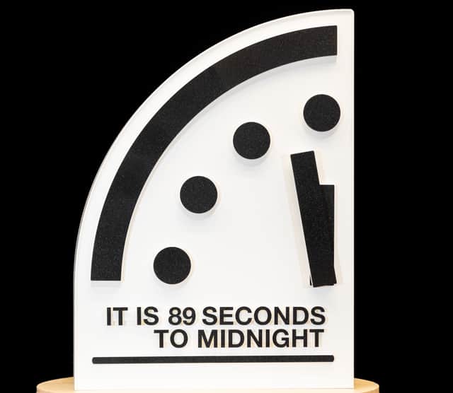 Ceasul Apocalipsei, tot mai aproape de miezul nopții