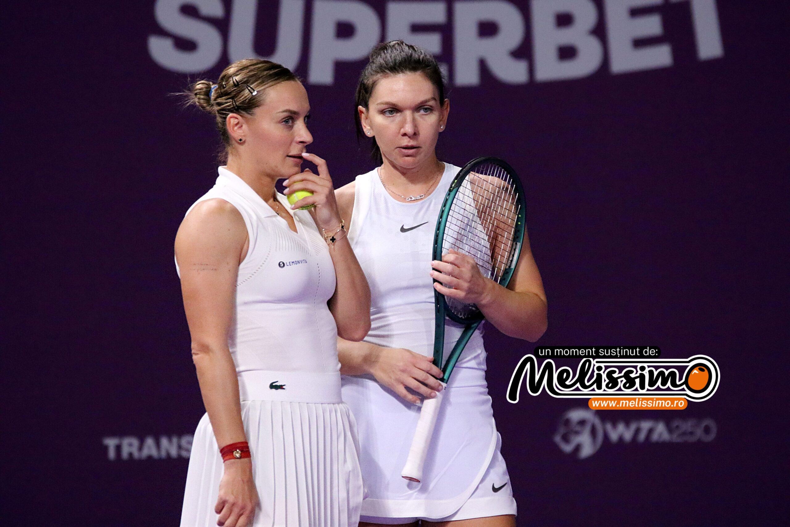 „Antrenament” cu public pentru Simona Halep la Cluj (foto)