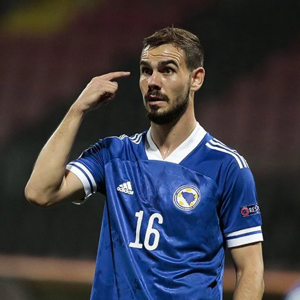 Lovitură de teatru: Șucu i l-a suflat!