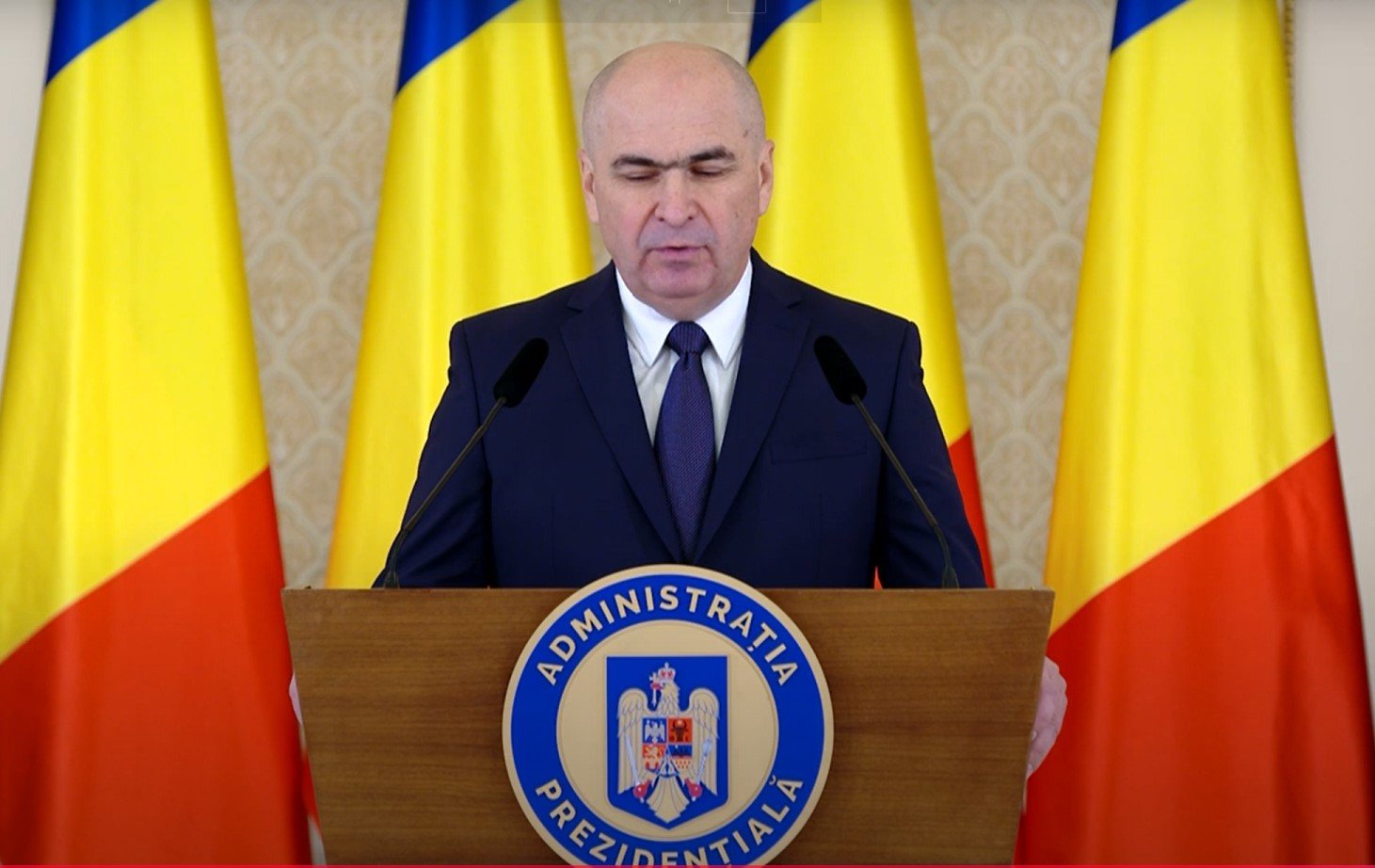 Bolojan se consultă cu partidele