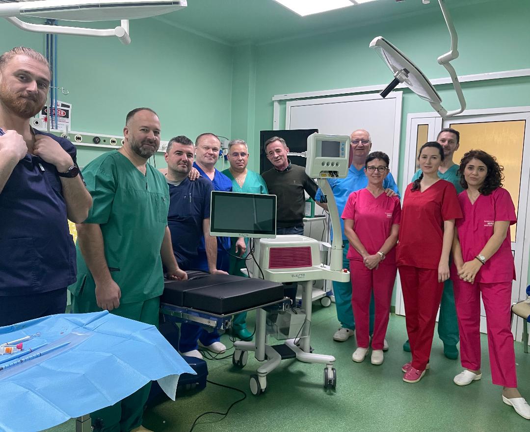 Premieră în urologia românească: Operație de adenom prostatic fără spitalizare