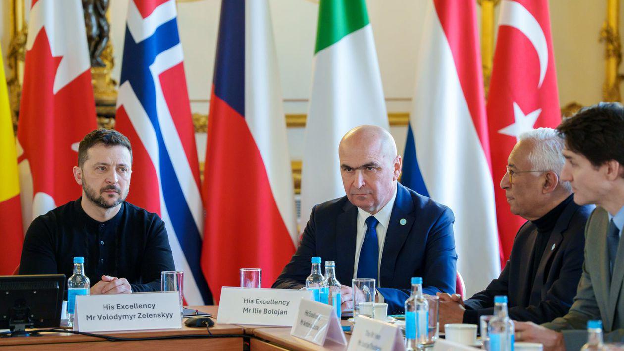 Summitul pentru securitatea Europei. Bolojan, lângă  Zelenski