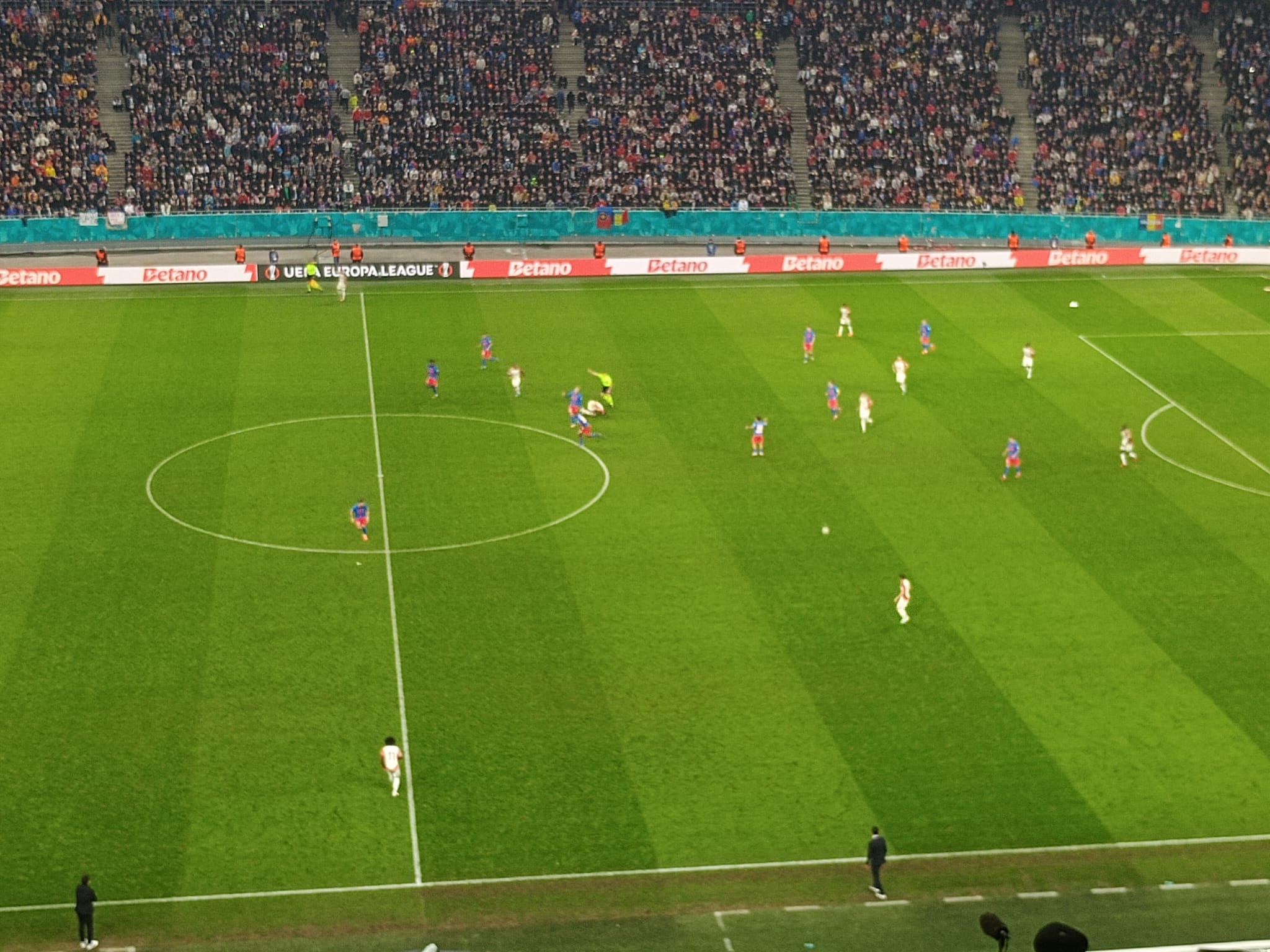 FCSB, echipă de avarie la Lyon