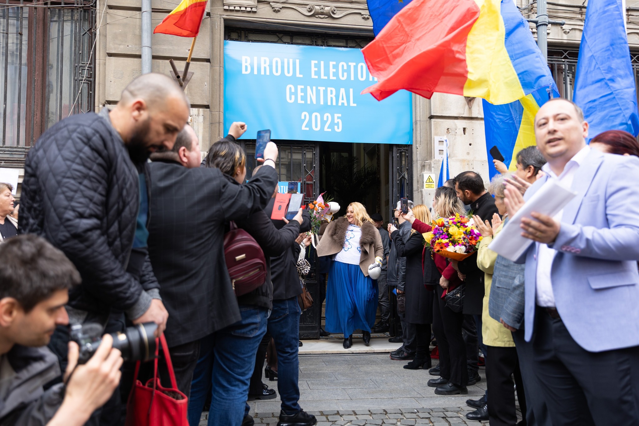 Șoșoacă i-a scris lui Trump: „Alegerile au fost deja fraudate”