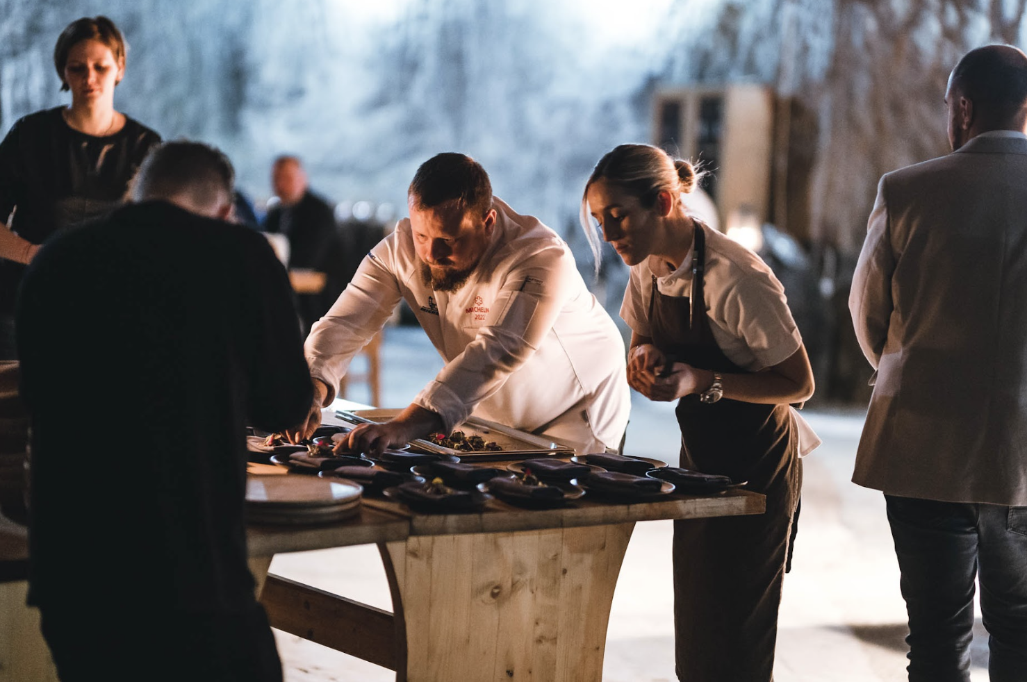 Fine dining la 100 de metri sub pământ