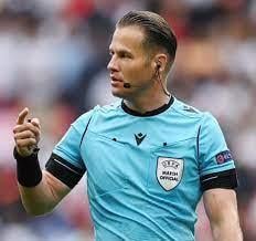 Compatrioții arbitrului meciului România – Bosnia l-au făcut praf