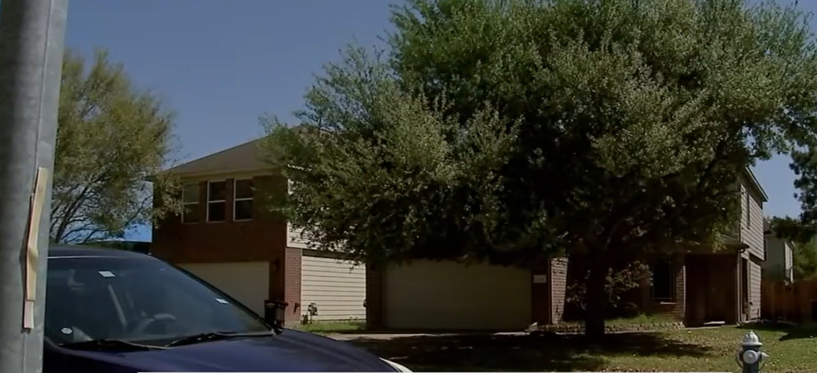 Și-au atacat mama fiindcă le-a închis netul