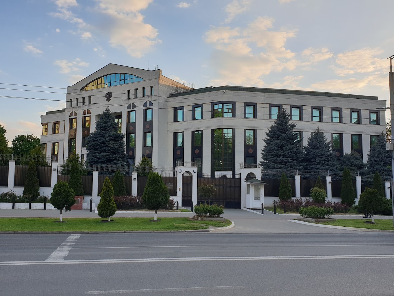 Republica Moldova a expulzat trei diplomați ruși