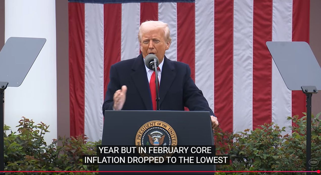 Trump a anunțat  ”tarifele reciproce” la nivel mondial. ”Țara noastră a fost jefuită”