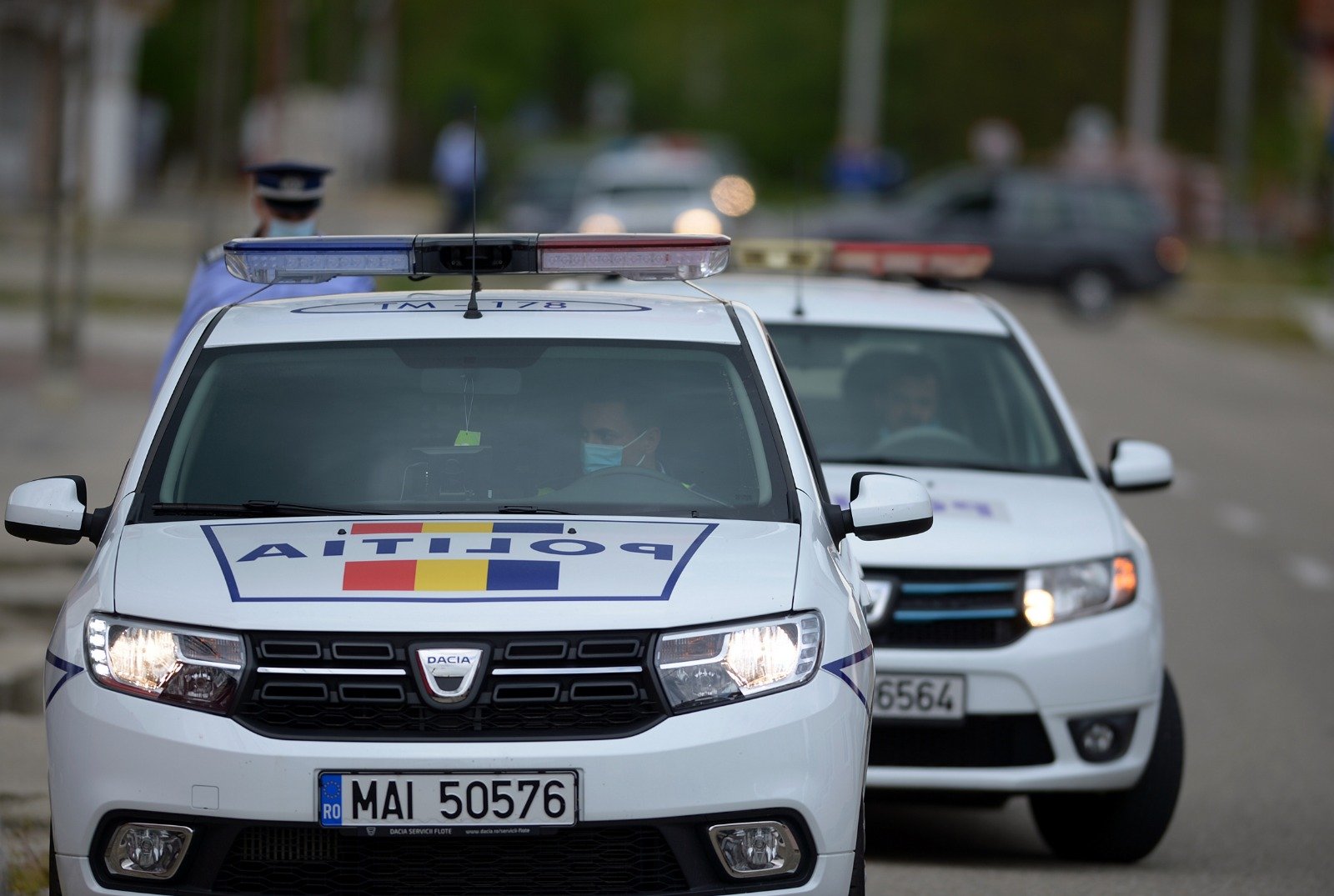 Coliziune cu mașina poliţiei. Fiul unui fost procuror și-a pierdut viața