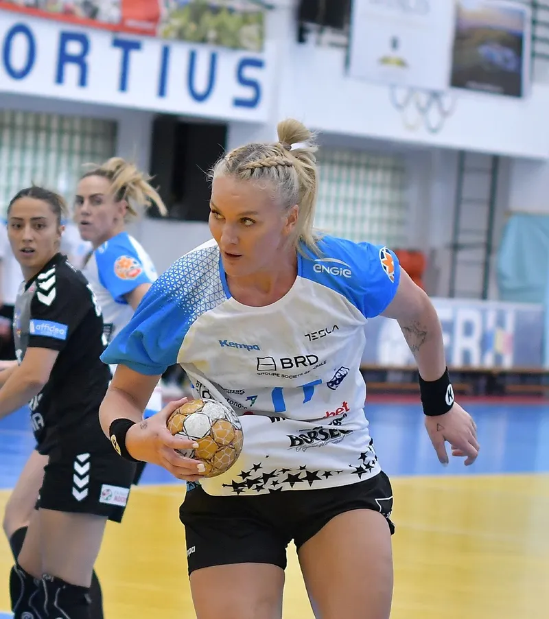Victorie doar la un gol pentru tigroaice