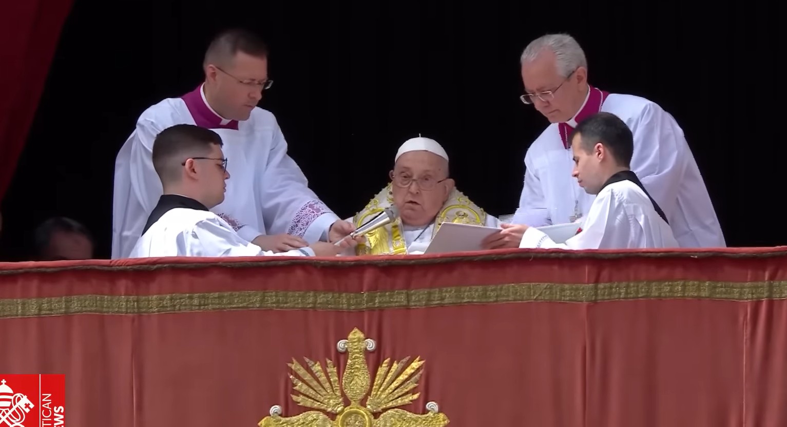 Ce i se reproșează Papei Francisc?